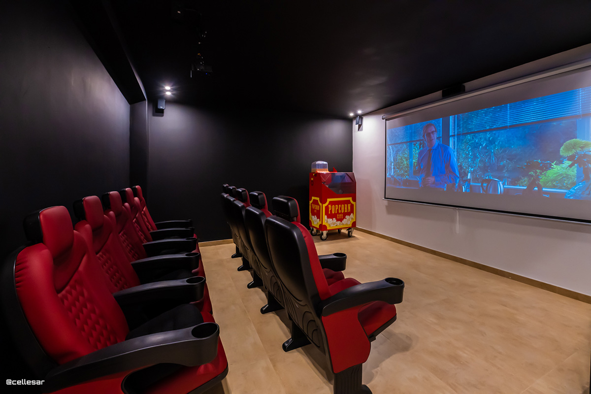 Cine